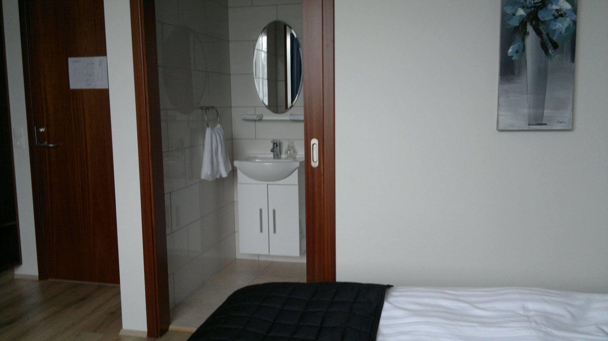 Hotel Grasteinn - Airport Hotel St Lucia Ngoại thất bức ảnh